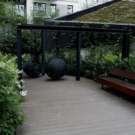 M Apartment *