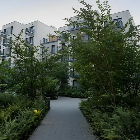 M Apartment *